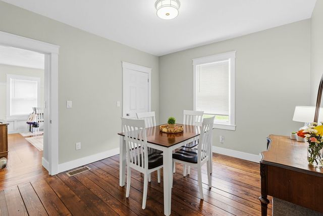 200 Judson Street, Tiverton, RI 02878