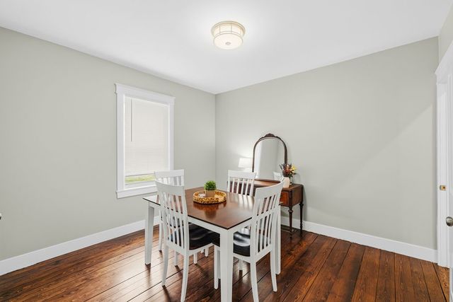 200 Judson Street, Tiverton, RI 02878