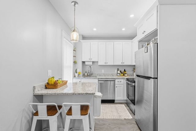 200 Judson Street, Tiverton, RI 02878