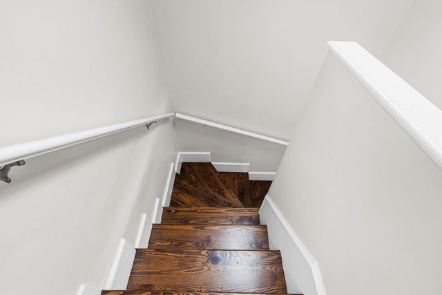 200 Judson Street, Tiverton, RI 02878