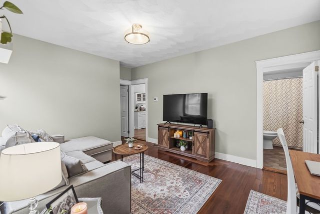 200 Judson Street, Tiverton, RI 02878