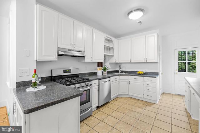 139 S ST NW, Washington, DC 20001