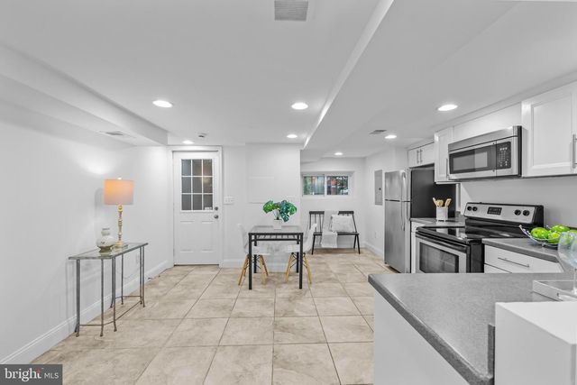 139 S ST NW, Washington, DC 20001