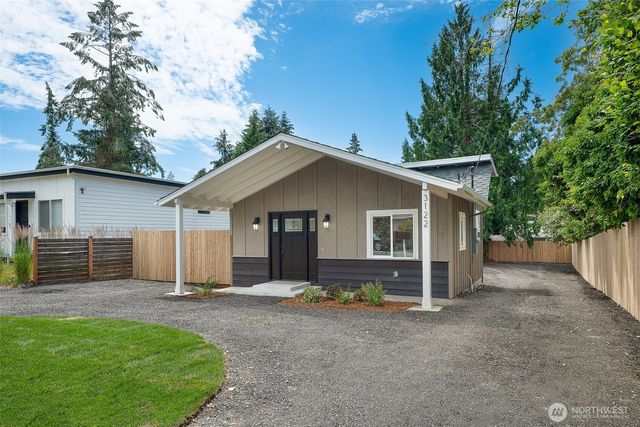 3122 Oas Drive W, University Place, WA 98466