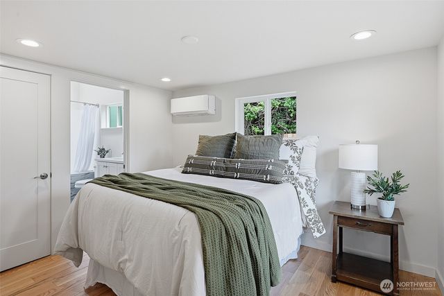 3122 Oas Drive W, University Place, WA 98466