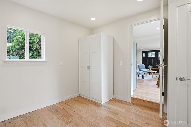 3122 Oas Drive W, University Place, WA 98466