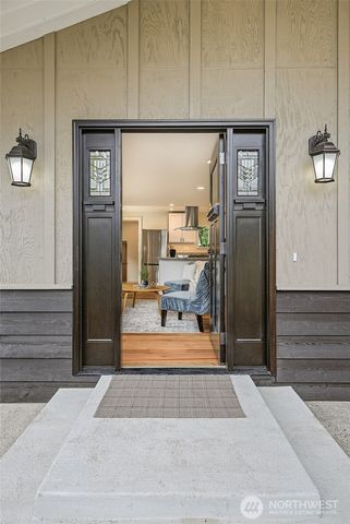 3122 Oas Drive W, University Place, WA 98466