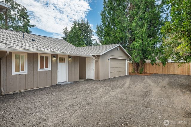 3122 Oas Drive W, University Place, WA 98466