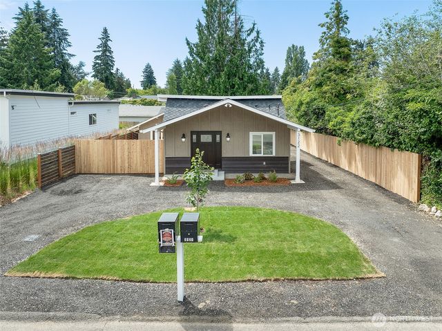 3122 Oas Drive W, University Place, WA 98466