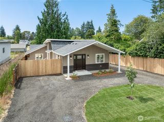 3122 Oas Drive W, University Place, WA 98466