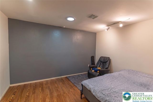 80 Covington Place, Catasauqua Boro, PA 18032