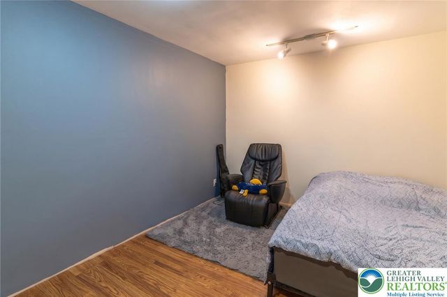 80 Covington Place, Catasauqua Boro, PA 18032