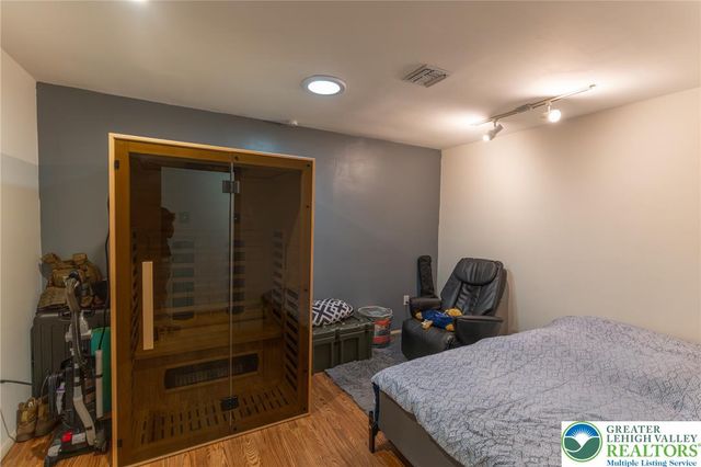 80 Covington Place, Catasauqua Boro, PA 18032