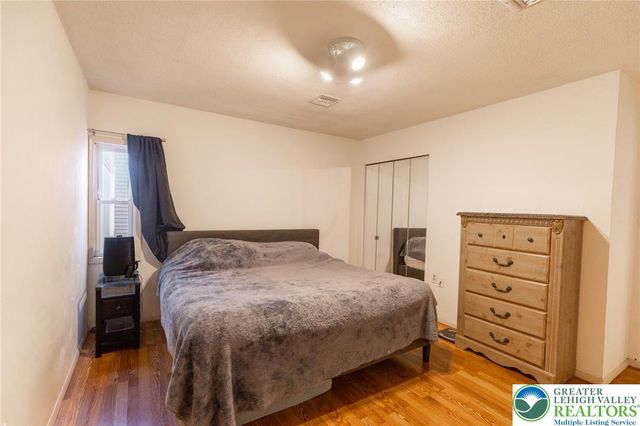 80 Covington Place, Catasauqua Boro, PA 18032
