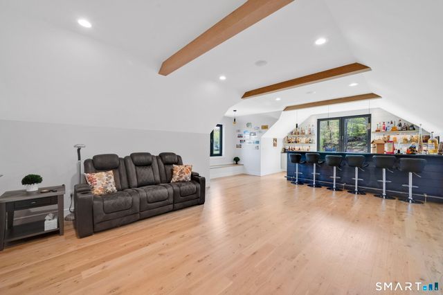 99 Mesa Drive, Bethany, CT 06524
