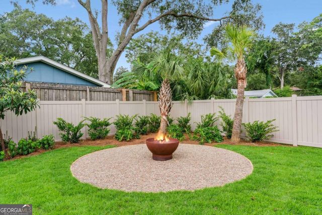 638 Dellwood Avenue, St. Simons, GA 31522