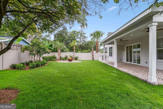 638 Dellwood Avenue, St. Simons, GA 31522