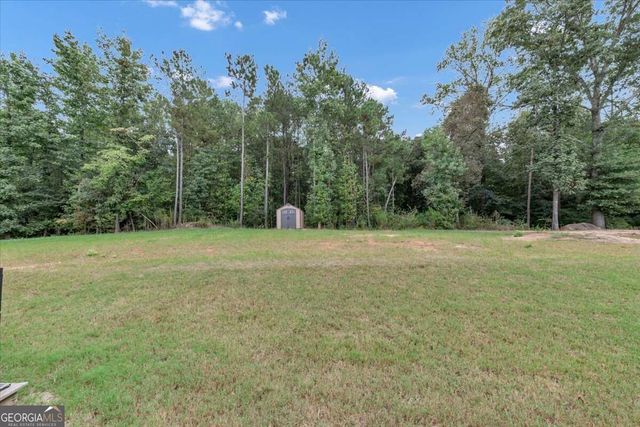 4748 Chickadee Lane, Ellenwood, GA 30294