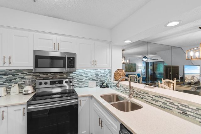 180 Rothbury Cir Apt 305, Myrtle Beach, SC 29572