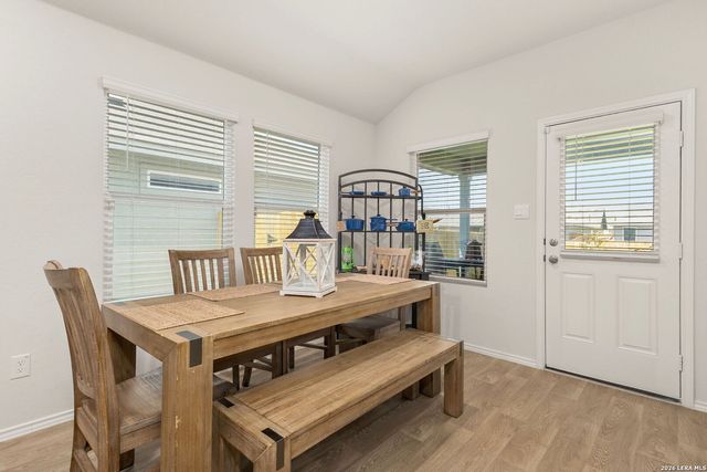 1666 Ruben Dr, New Braunfels, TX 78130