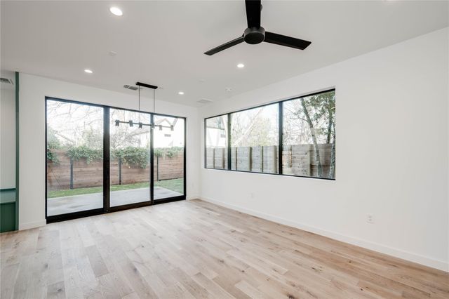 1103 Cherico ST 3A, Austin, TX 78702