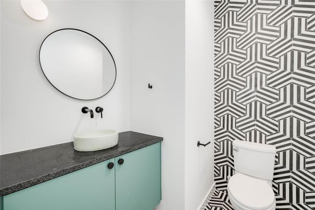 1103 Cherico ST 3A, Austin, TX 78702