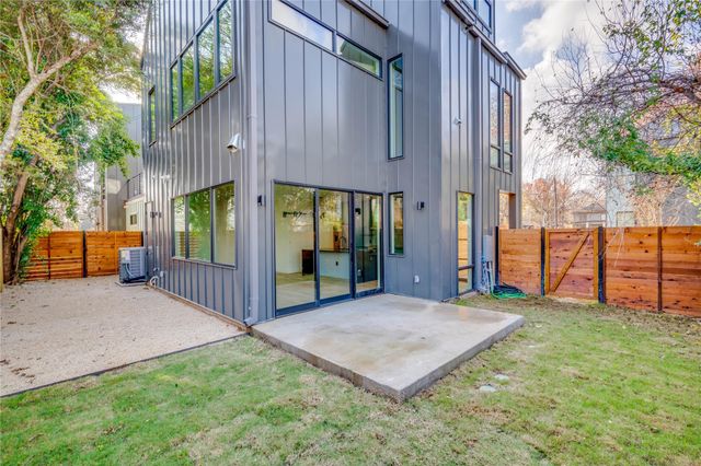 1103 Cherico ST 3A, Austin, TX 78702