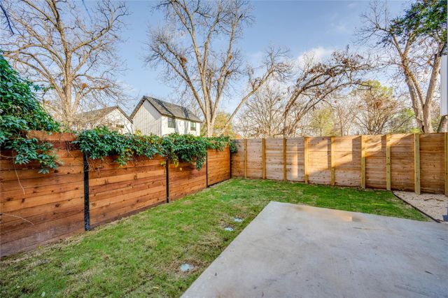 1103 Cherico ST 3A, Austin, TX 78702