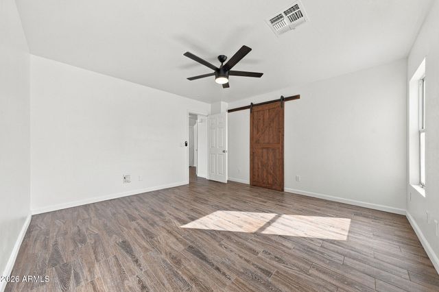11948 W DAHLIA Drive, El Mirage, AZ 85335