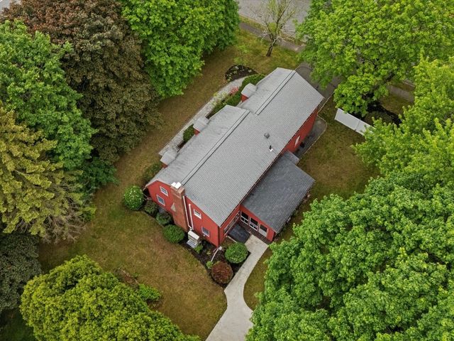 182 West Main Street, Westborough, MA 01581