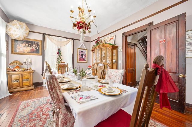 228 W HOWRY AVENUE, Deland, FL 32720