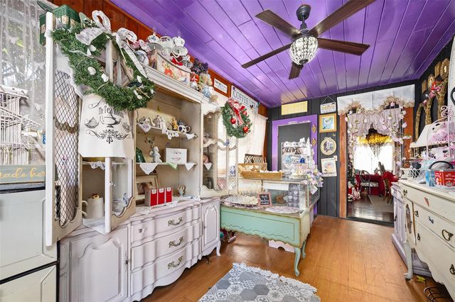 228 W HOWRY AVENUE, Deland, FL 32720