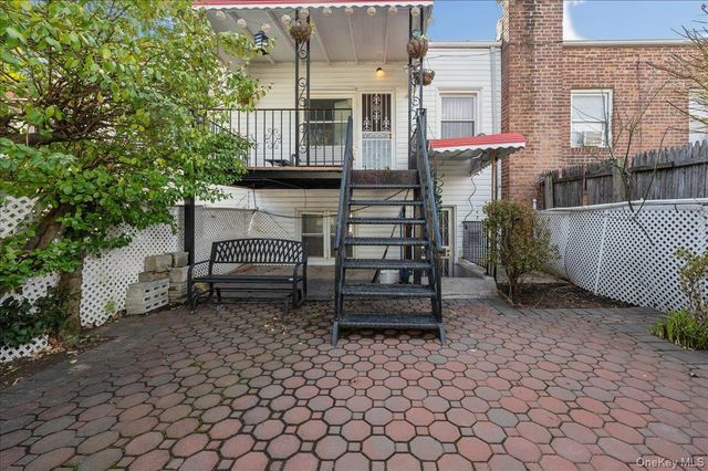 412 Calhoun Avenue, Bronx, NY 10465