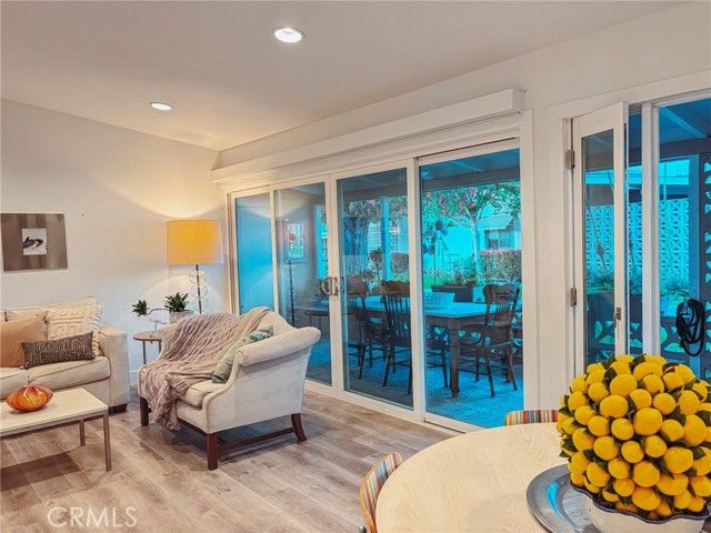 1340 Kenwood Road m7-156J, Seal Beach, CA 90740