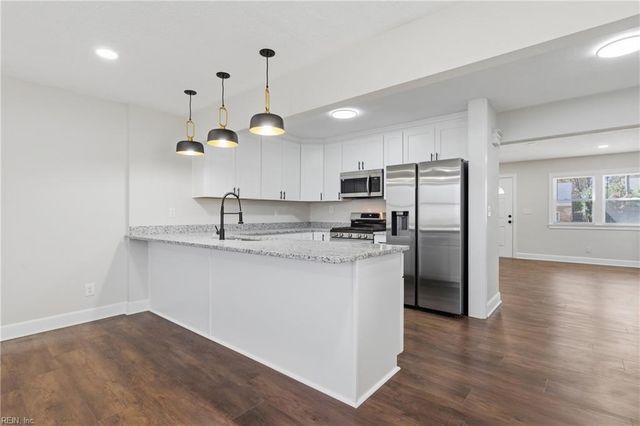 3480 Vivian ST, Norfolk, VA 23513