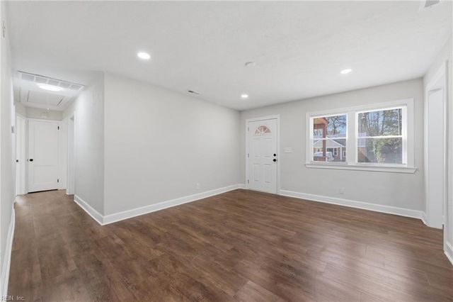 3480 Vivian ST, Norfolk, VA 23513