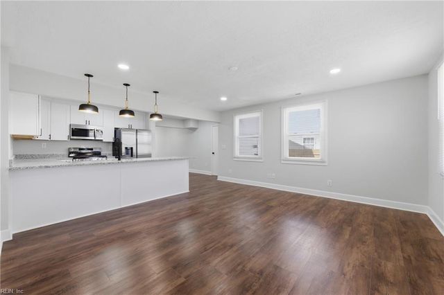 3480 Vivian ST, Norfolk, VA 23513