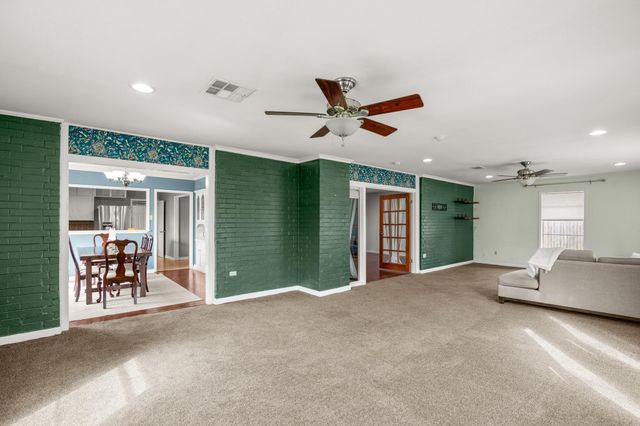 611 Virginia Drive, Round Rock, TX 78664