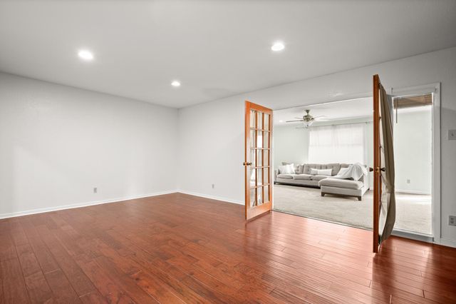 611 Virginia Drive, Round Rock, TX 78664