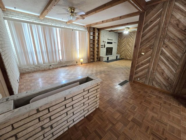 2231 Hughes Avenue, Norton Shores, MI 49441