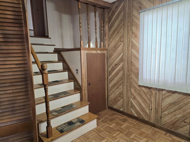 2231 Hughes Avenue, Norton Shores, MI 49441