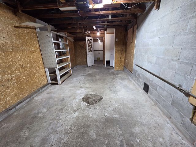 2231 Hughes Avenue, Norton Shores, MI 49441