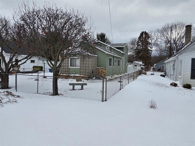 2231 Hughes Avenue, Norton Shores, MI 49441