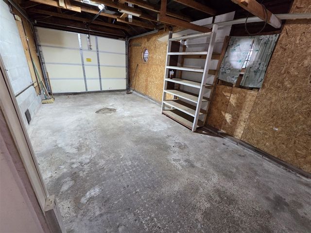 2231 Hughes Avenue, Norton Shores, MI 49441