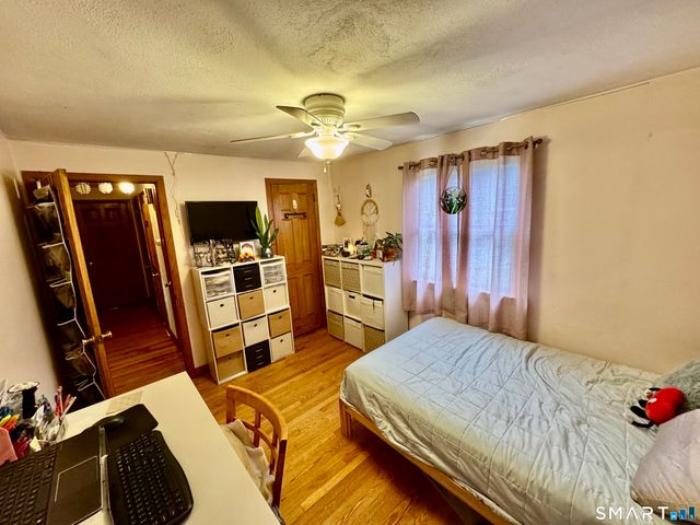 179 Brockett Street, Newington, CT 06111