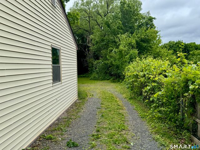 179 Brockett Street, Newington, CT 06111