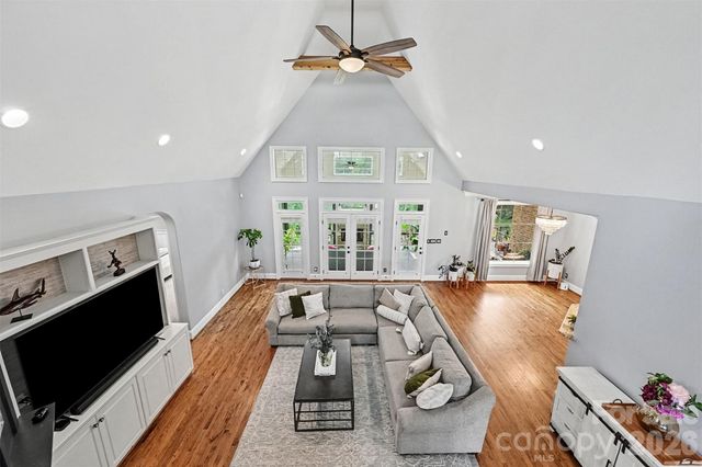 470 Swift Creek Cove, Lake Wylie, SC 29710