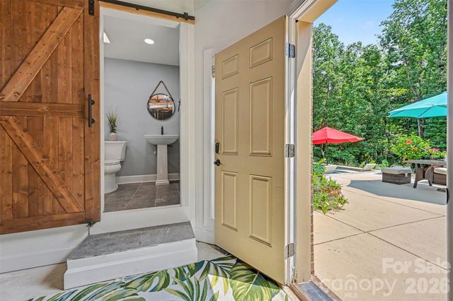 470 Swift Creek Cove, Lake Wylie, SC 29710