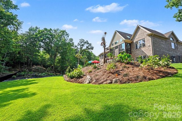 470 Swift Creek Cove, Lake Wylie, SC 29710