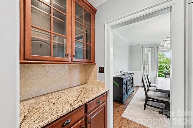 470 Swift Creek Cove, Lake Wylie, SC 29710